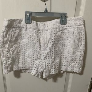 White Gap Shorts size 4